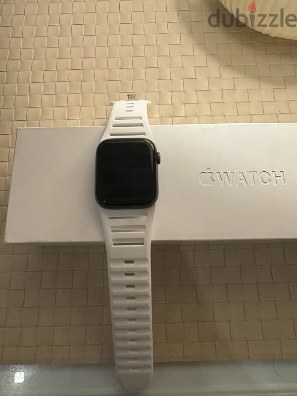 Apple Watch Series 4 - 44mm  - space grey 0