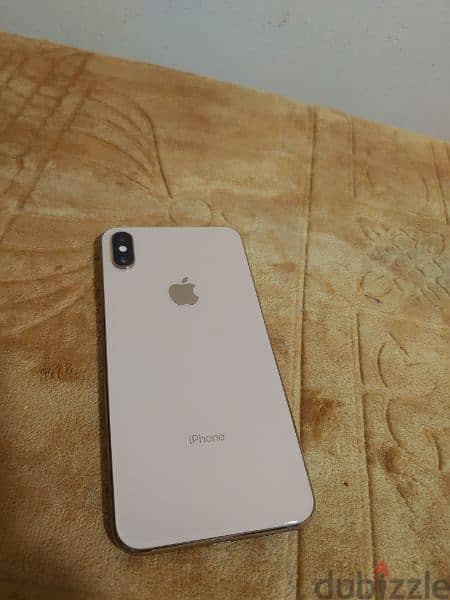 iPhone xs max 64GB in very excellent condition, only the battery exch 3