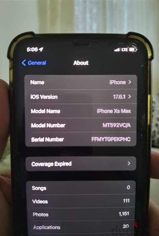 iPhone Xs Max 64GB 7