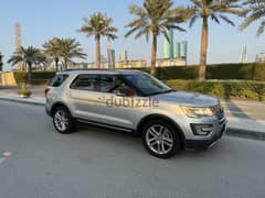 Ford Explorer 2017 XLT Silver Full Options 7 seater GCC 0