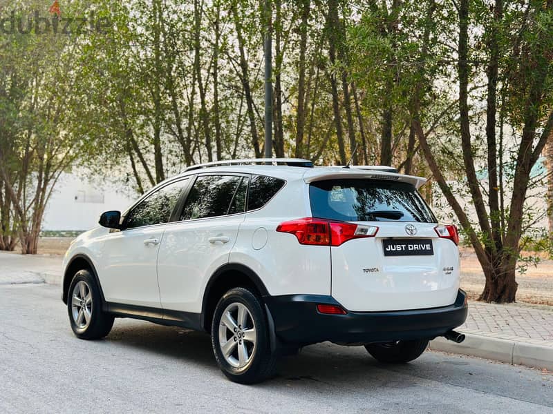 Toyota Rav 4 4WD 2015 Model 1