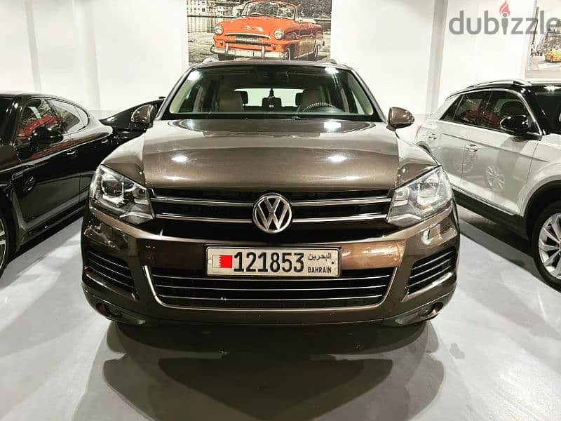 VW Touareg 2012 6 Cylinders 3.6L 7