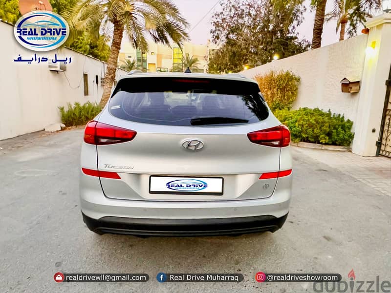 HYUNDAI TUCSON   Model : 2020 Engine: 2.0L  Odometer: 112000 km  V4 6