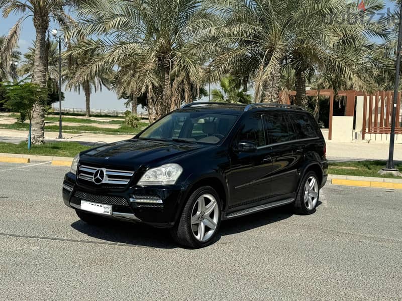 Mercedes-Benz GL 450 2011 black 1