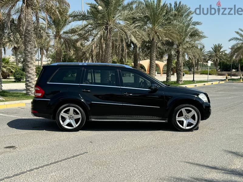 Mercedes-Benz GL 450 2011 black 2