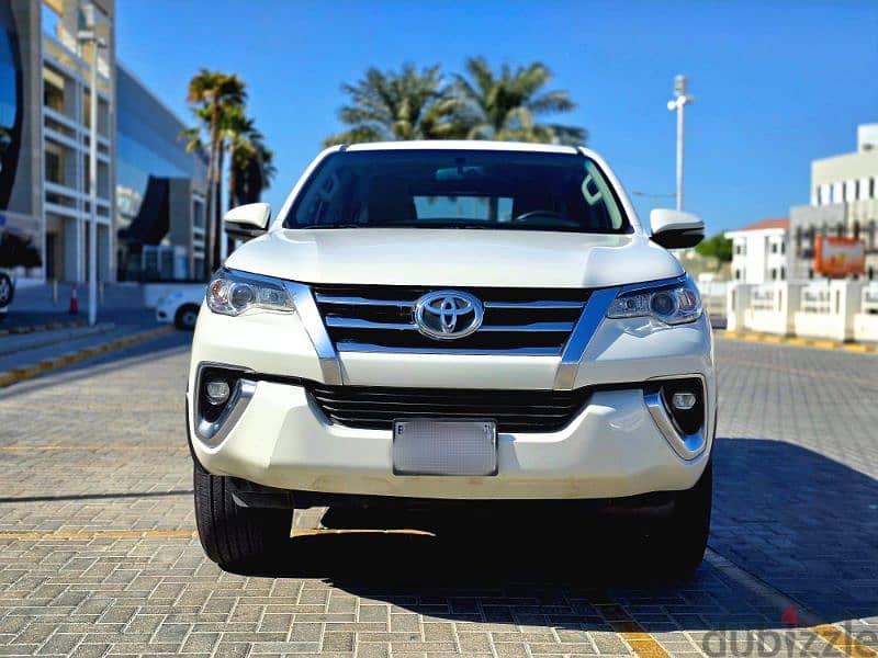 Toyota Fortuner 2019 2.7L SINGLE OWNED ZERO ACCIDENT SUV FOR SALE 1