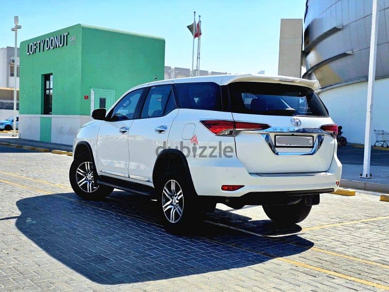 Toyota Fortuner 2019 2.7L SINGLE OWNED ZERO ACCIDENT SUV FOR SALE 2