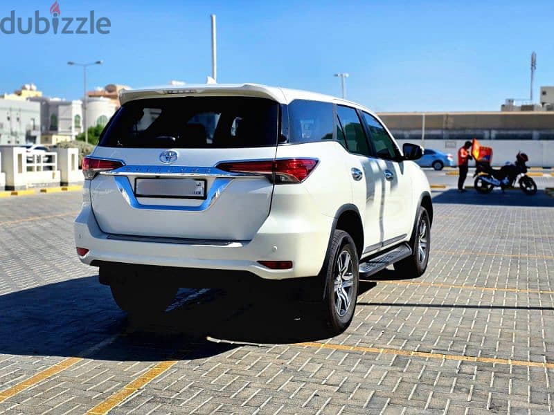 Toyota Fortuner 2019 2.7L SINGLE OWNED ZERO ACCIDENT SUV FOR SALE 3