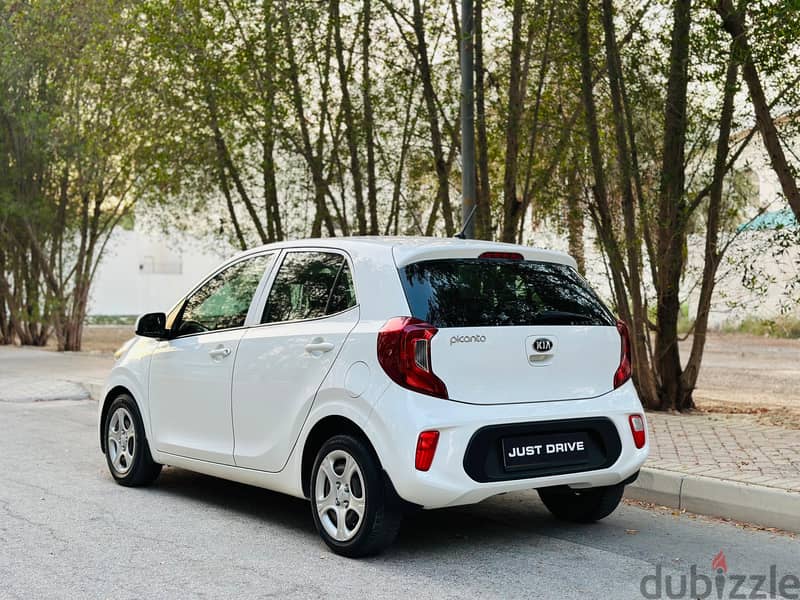 Kia Picanto 2018 Model Zero Accident Free Car in Excellent Condition 1