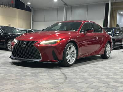 Lexus IS-Series 2021