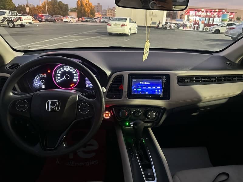 Honda HR-V 2019 - Single Owner and 0 accident 2