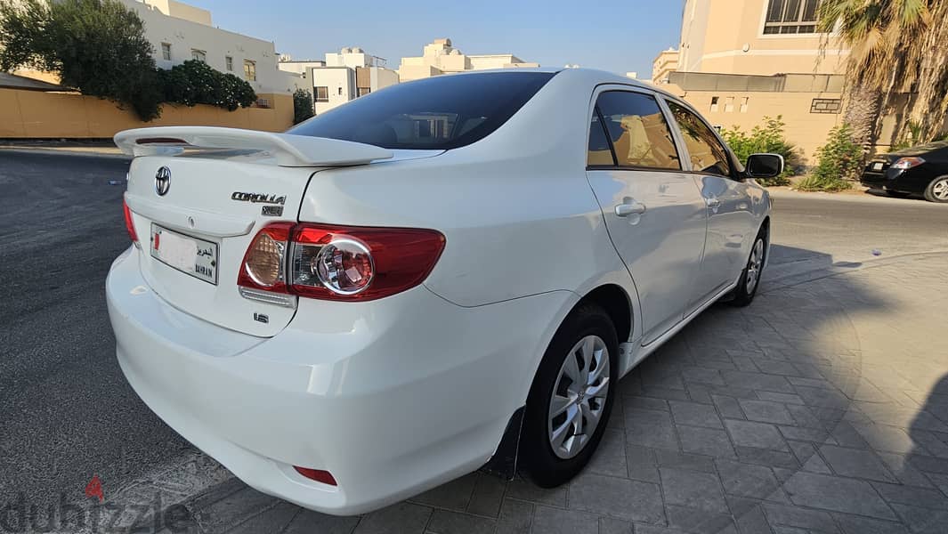 Toyota Corolla 2013 1.5 CC 3