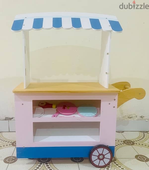 toy cart and cupboard 1