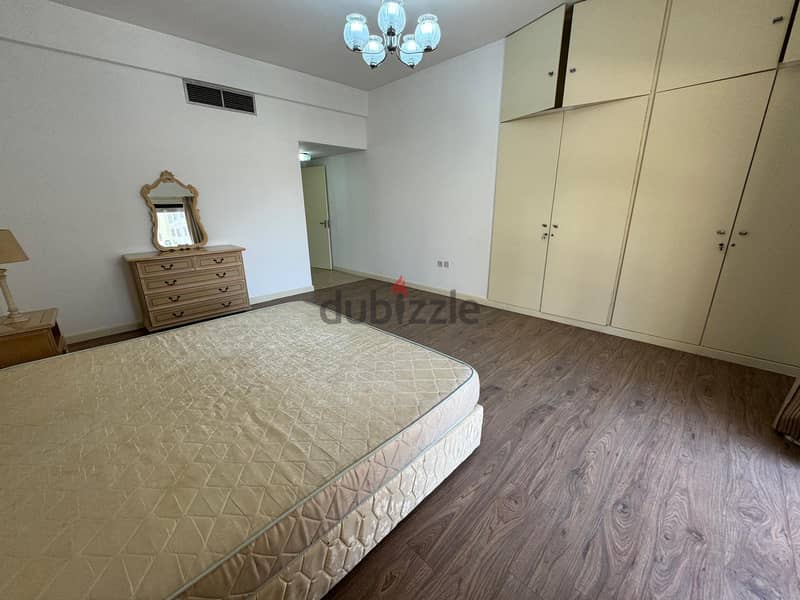 Sea/City View 3BHK Spacious Furnished Flat In Exhibition Road 2