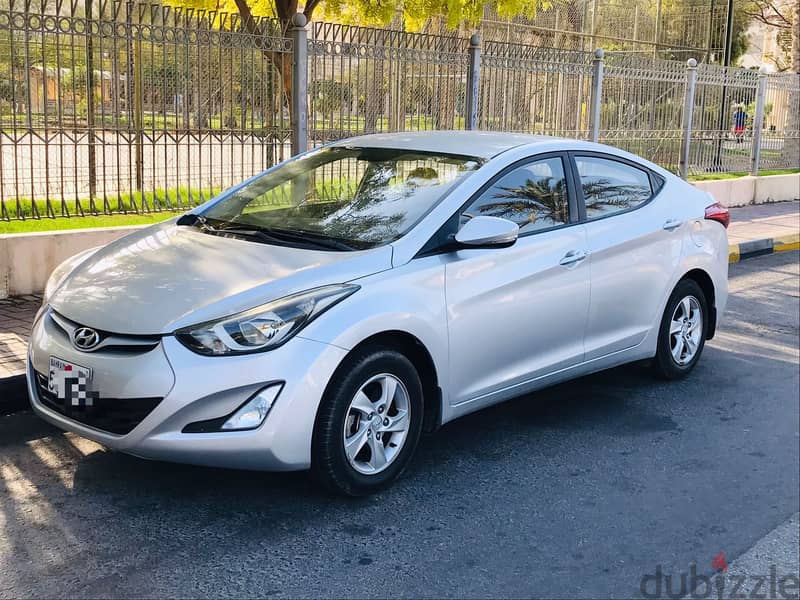 Hyundai Elantra 2016 MID 0