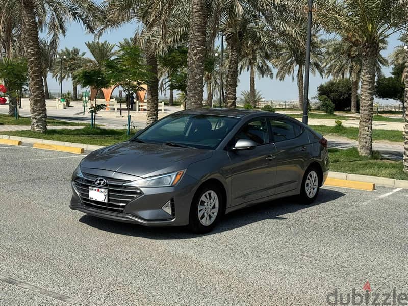 Hyundai Elantra 2019 grey 1