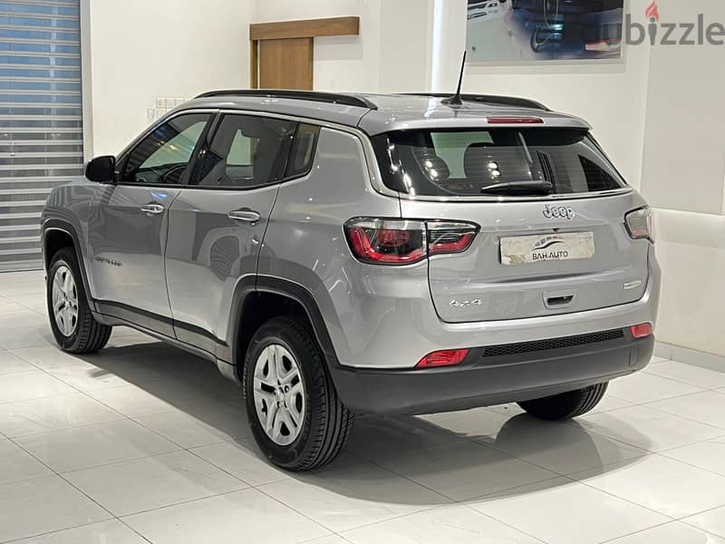 Jeep Compass  4x4 model 2018 FOR SALE 4