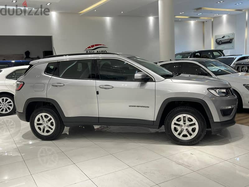 Jeep Compass  4x4 model 2018 FOR SALE 10