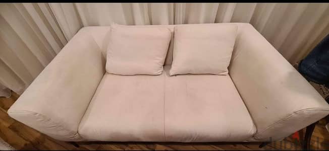 Cream Colored Mobilo Uno Sofa