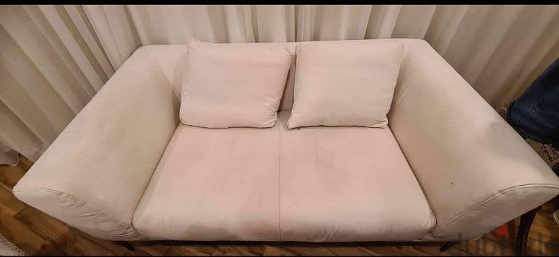 Cream Colored Mobilo Uno Sofa 0