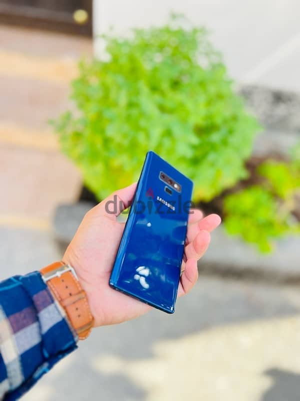 Samsung Note9 Blue 5