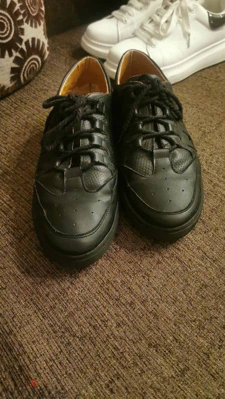 black shoes - size 43 2