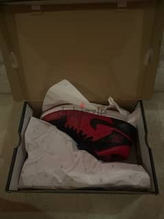 air Jordan’s 1 low gym red and black size 43 0