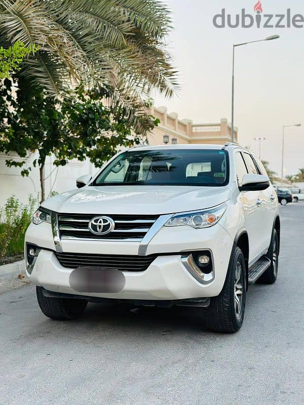 Toyota Fortuner. 4WD (4×4) 2020Model. single owner. Fully Company service 1