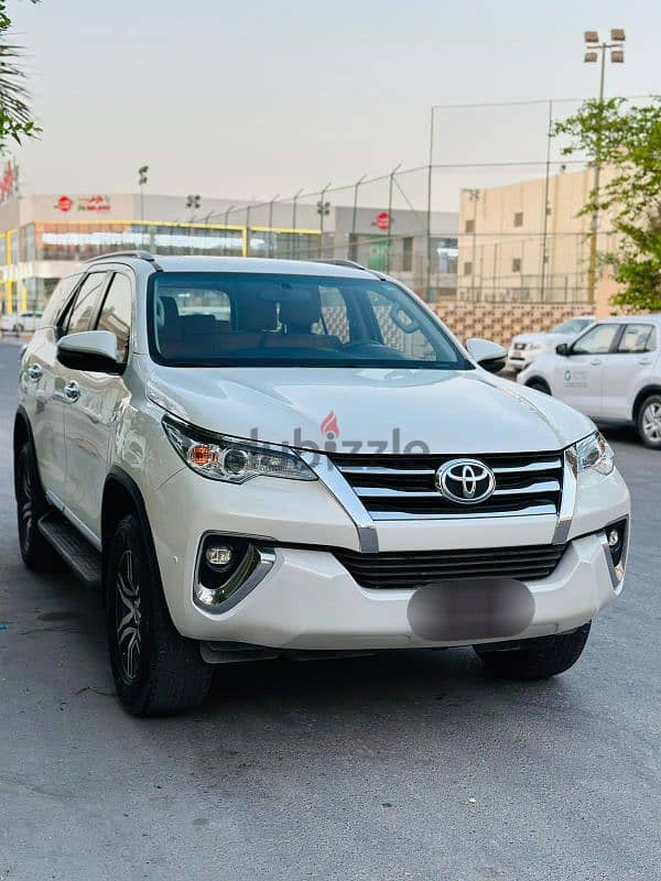 Toyota Fortuner. 4WD (4×4) 2020Model. single owner. Fully Company service 2