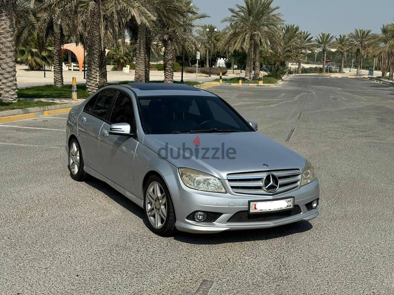 Mercedes-Benz C200 2010 silver 0