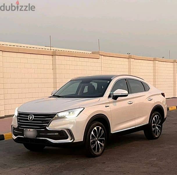 Changan CS85 model 2021 full option under warranty 30.000km only 1