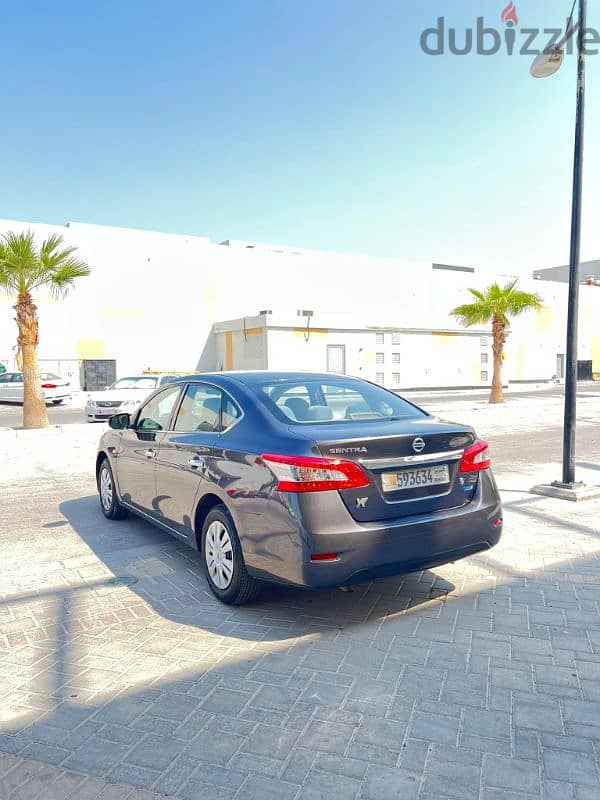 Nissan Sentra 2016 First Owner Low Millage Very Clean 5