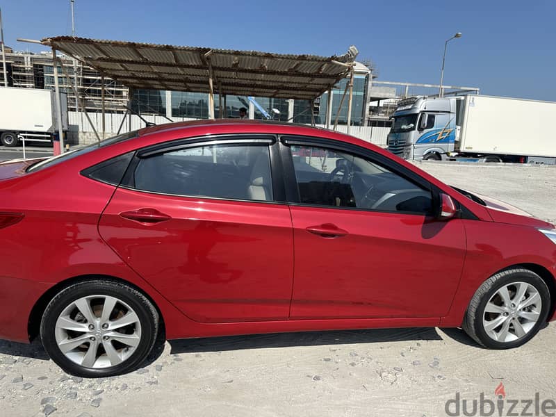 HYUNDAI ACCENT 2016 MODEL - FULL OPTION CAR WITH SUNROOF -URGENT SALE 9