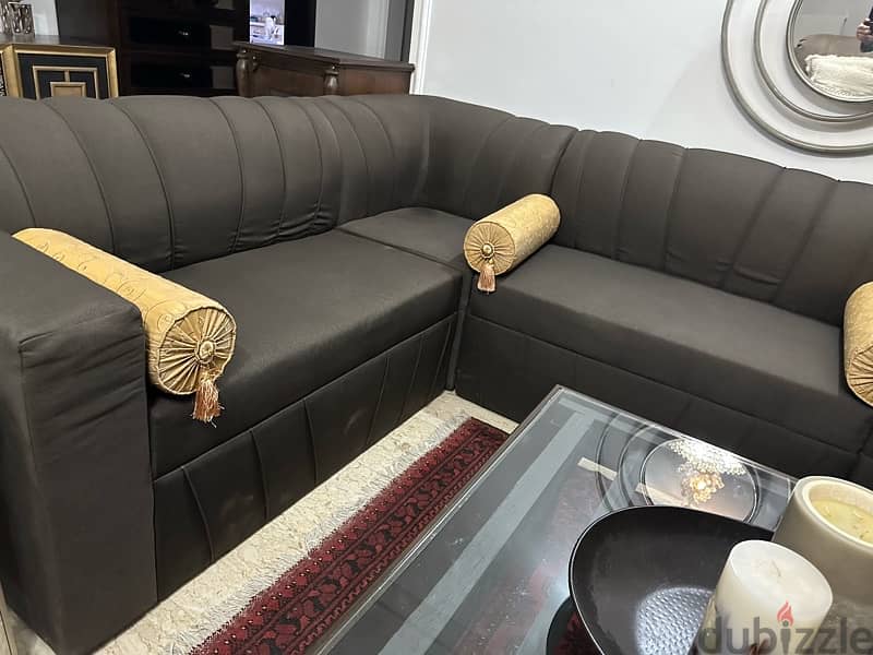 like new condition L shape sofa 1