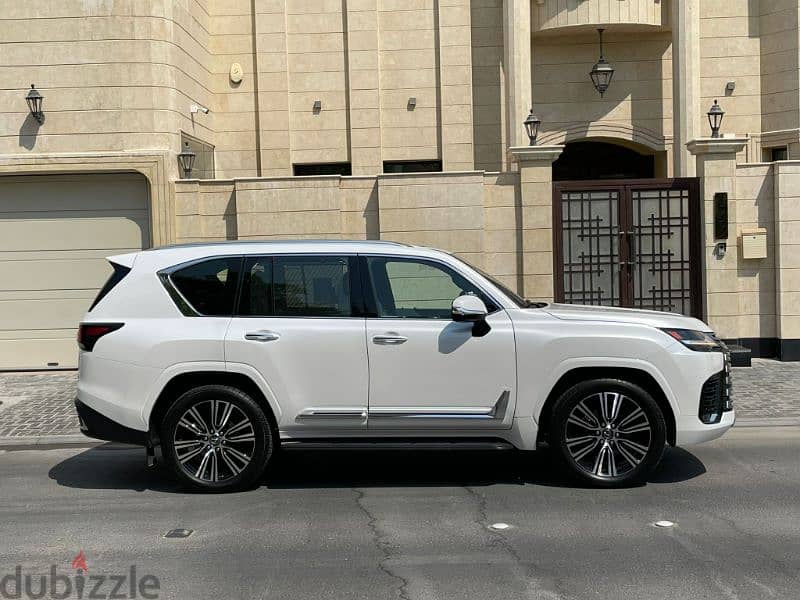 2024 model Lexus LX 600 URBAN 2