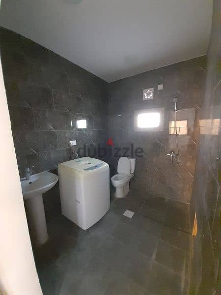 للايجار فيلا في سند شامل villa for rent with EAW in sanad 4