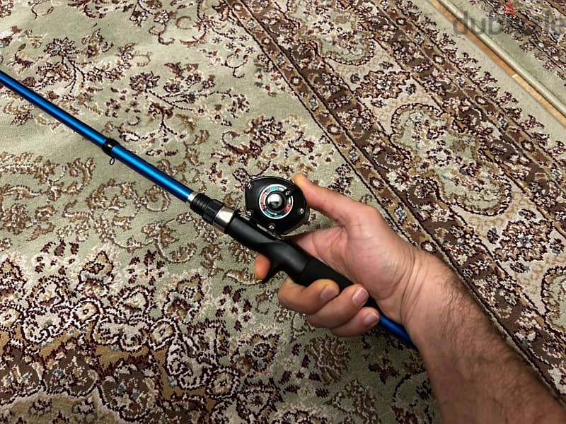 Shimano baitcasting fishing reel with rod 3