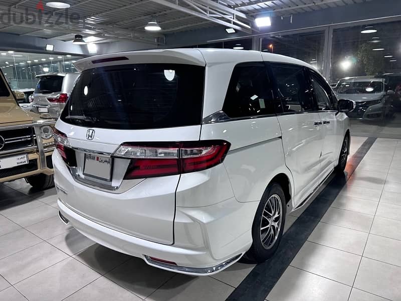 Honda Odyssey 2018 3