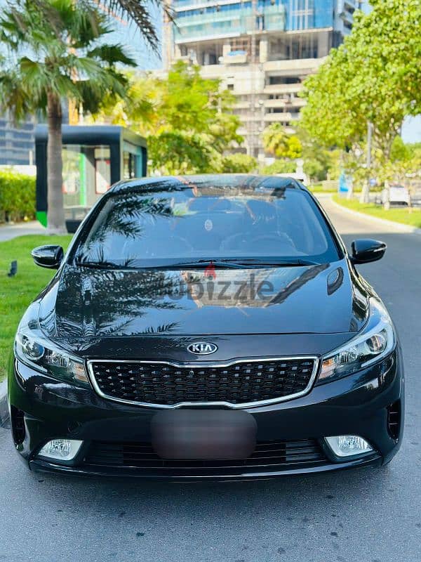 Kia Cerato 2018 model. Passing & Full cover insurance till July-2025 7