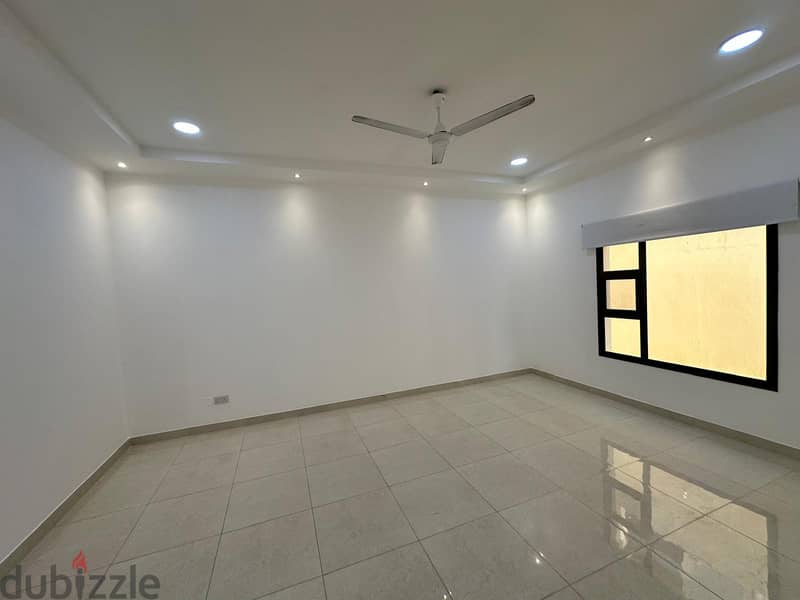 New villa for Rent in Jurdab close to Sanad & Isa Town 11