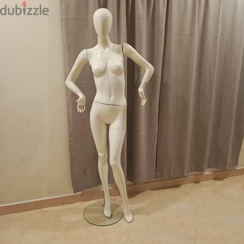 Full body mannequin 1