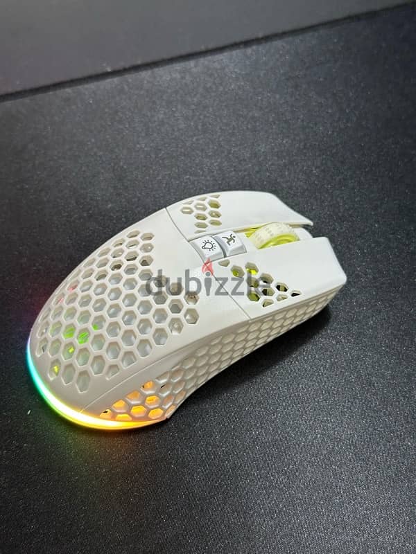 wireless rgb mouse 2