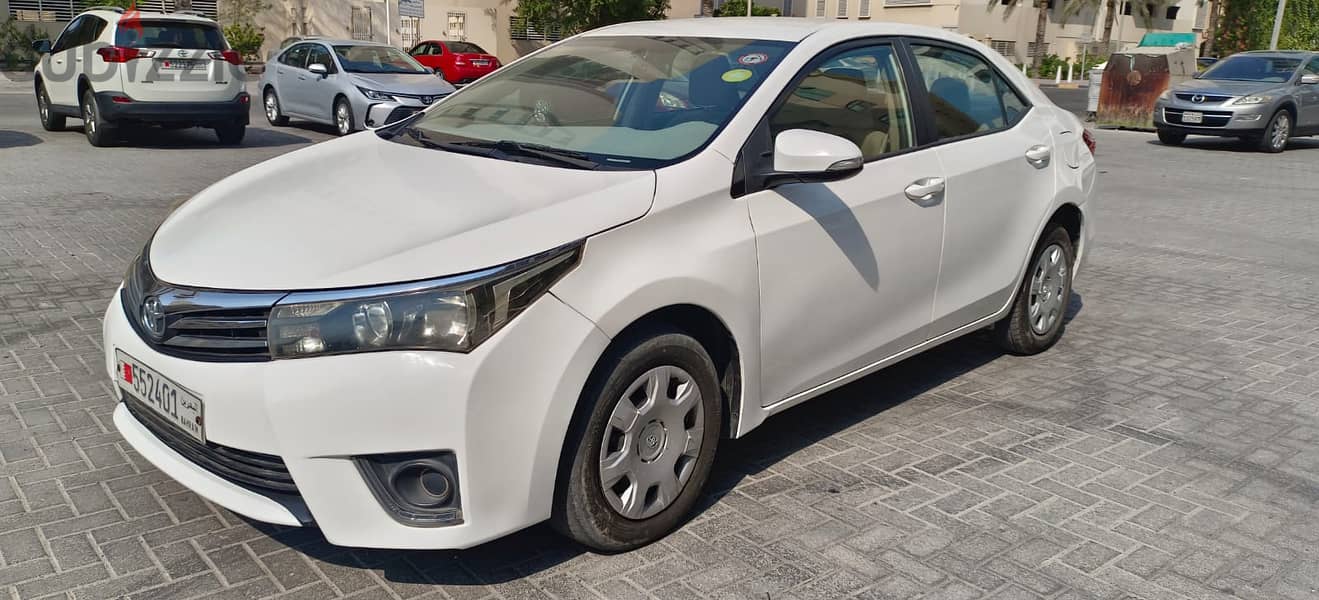 Toyota Corolla 2015 1