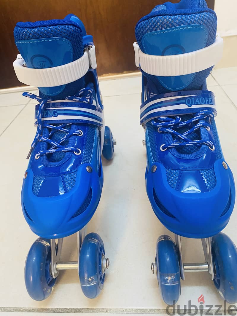 Skating shoes with all accessories 3