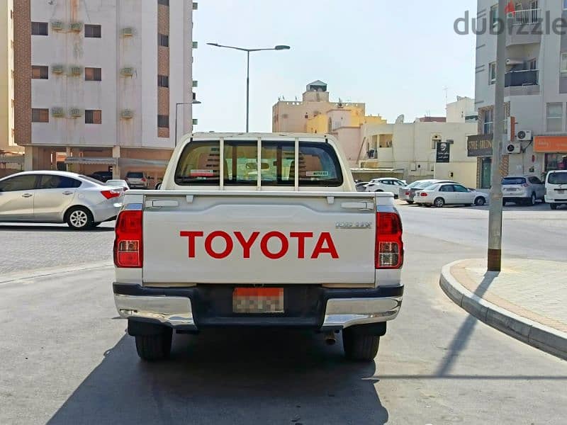 Toyota Hilux 2021 2.0L Single Owner Fully Agent Maintained D/C Pickup 2