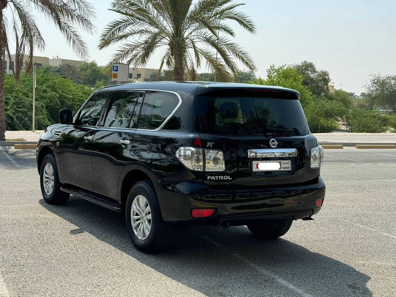 Nissan Patrol XE 2016 black 5