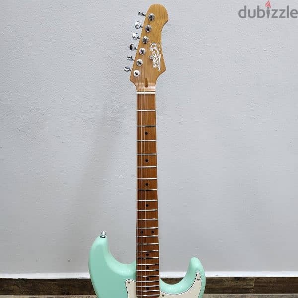 Used like new JET Guitars JS-400 HSS, in sea foam green. 2