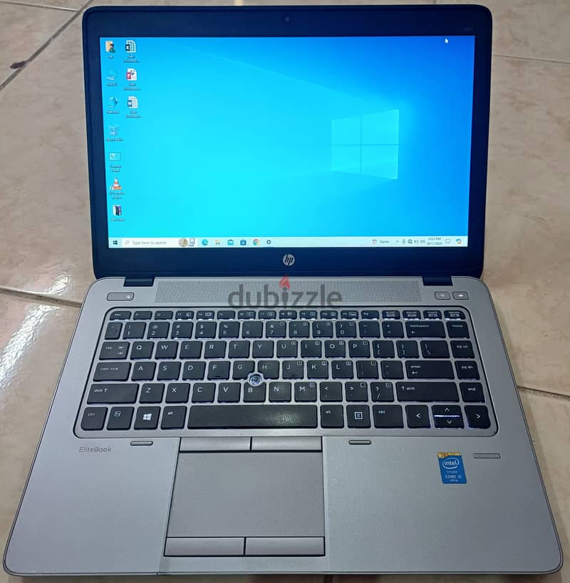 Hello i am sale my laptop hp core i5 8gb ram ssd 256 gb graphic card 3