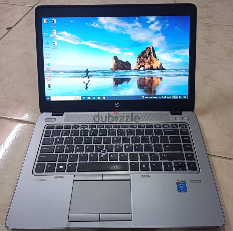 Hello i am sale my laptop hp core i5 8gb ram ssd 256 gb graphic card 5