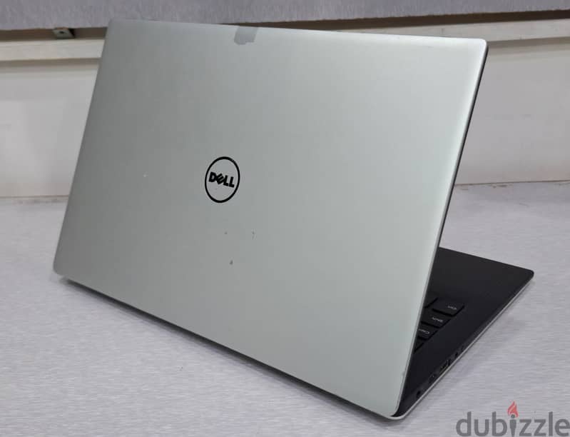 DELL XPS Core i7 7th Generation Laptop 13.3" Display 8GB RAM 256GB SSD 5